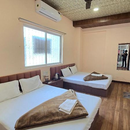 Hotel Maheshwari Green'S Ujjain Luaran gambar